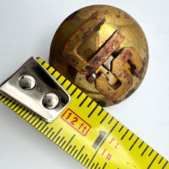 Vintage Brass U.S. Military Hat Badge Pin With Screw Back Design - Picture 2 of 5